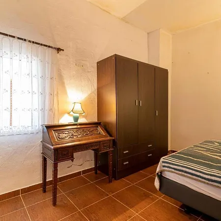 Blanquitos Amazing With 3,000 M2 Of Land * Granadilla de Abona