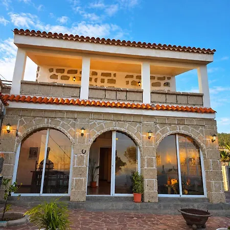 Blanquitos Amazing With 3,000 M2 Of Land *