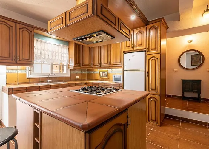 Hébergement de vacances Blanquitos Amazing With 3,000 M2 Of Land